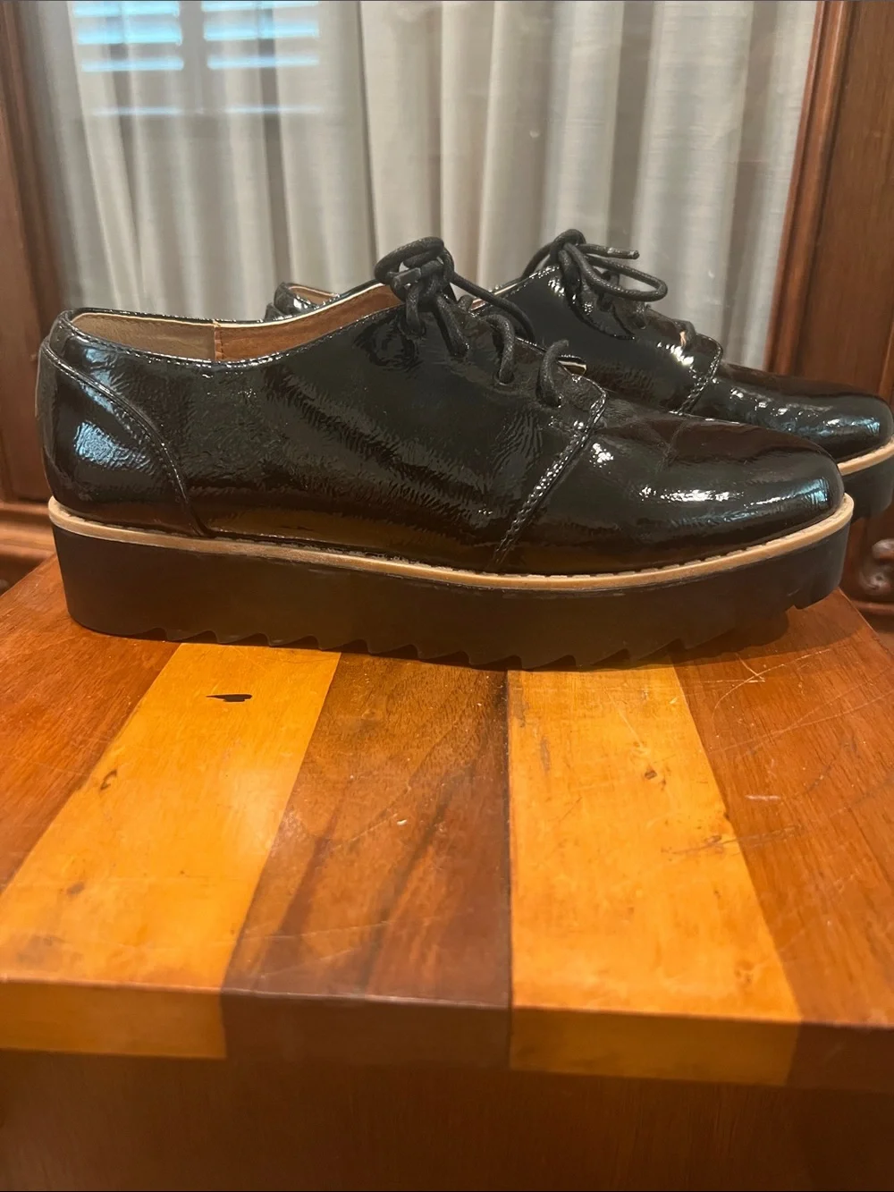 Black Patent Lace-Up Loafers 6.5